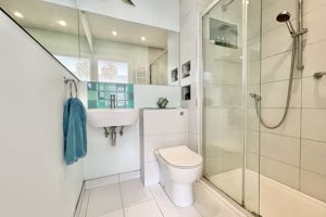 Photo 25- click for photo gallery